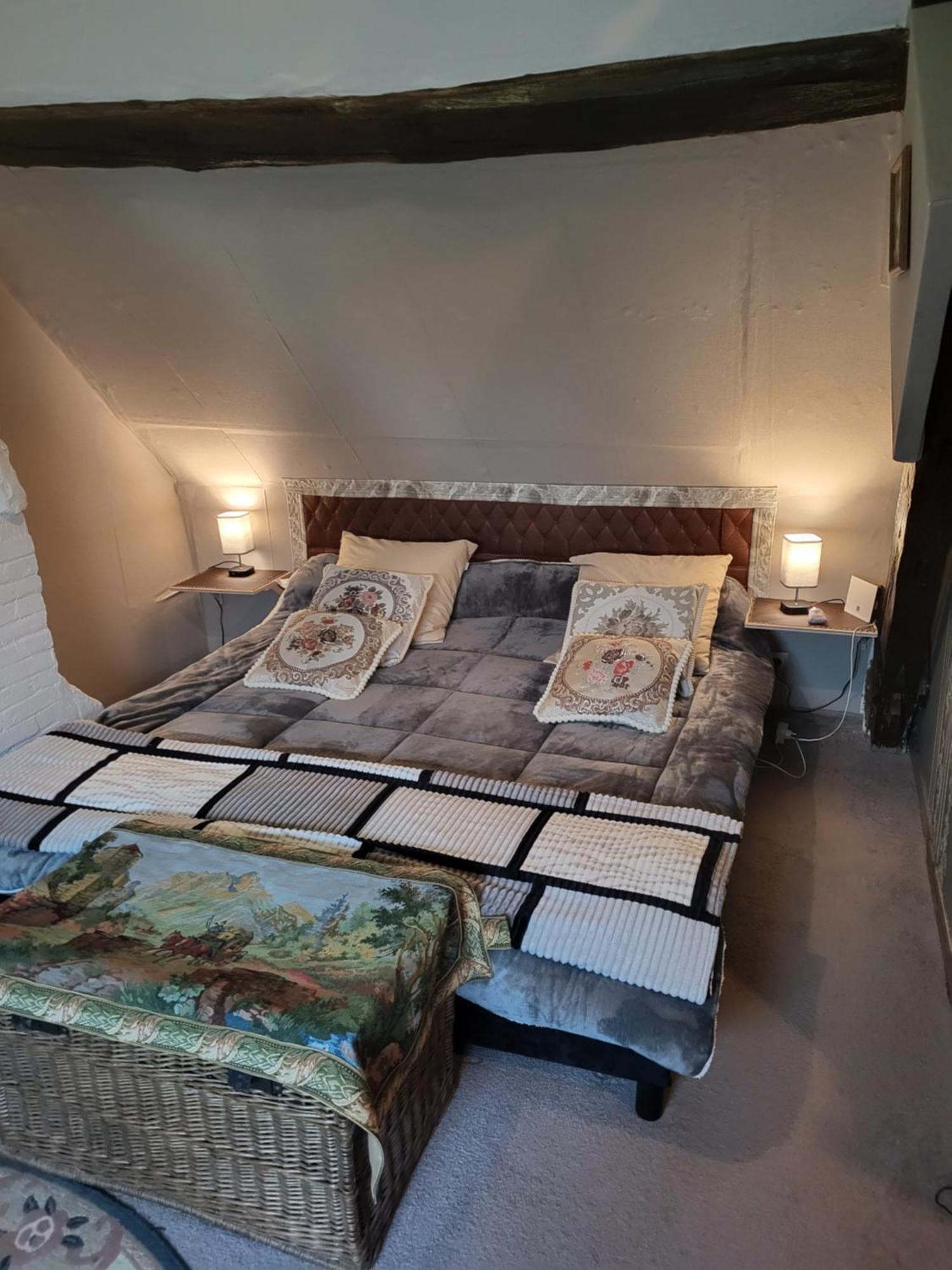 Le Vieil Hermitage Ervauville Eksteriør billede